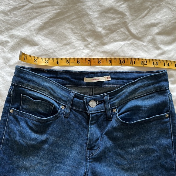 Levi’s 711 Skinny Blue Jeans - Picture 5 of 5